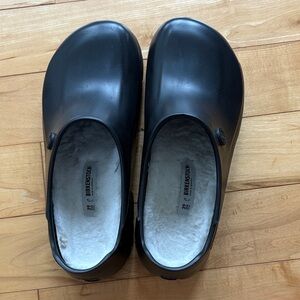 Birkenstock Classic Black Slip-Ons